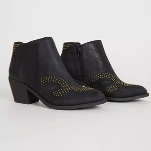 Lucky Brand Maiaa Leather Ankle Boot
